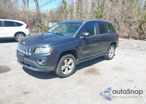 2014 Jeep Compass Sport z USA, uszkodzony, nr VIN 1C4NJDBB4ED689503